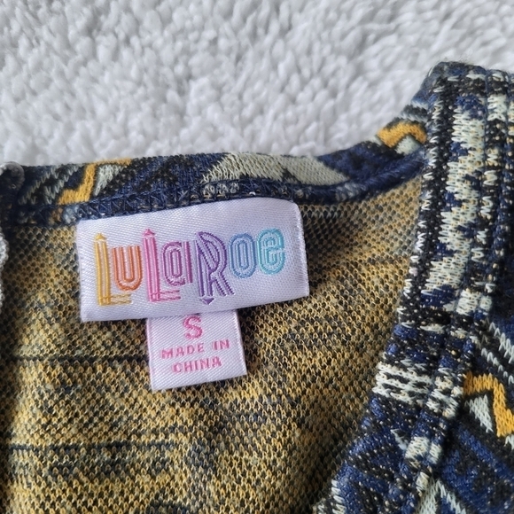 Lularoe Amalia Dress Zip Up Back Geometric Print Black and Golds Size Sm… - Picture 6 of 7